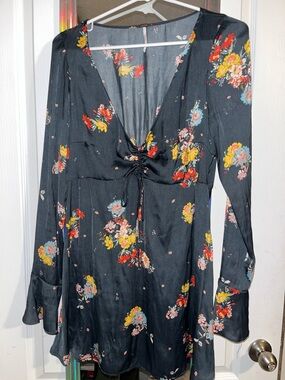 Free People Black Floral Long-Sleeve V-Neck Mini Dress
